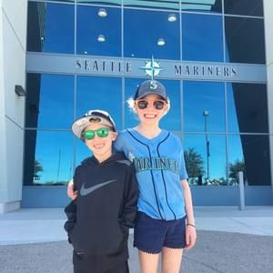 Meet your Posher, Corey